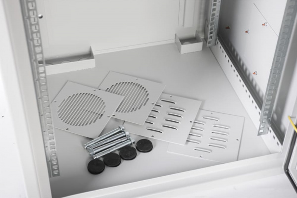 Телекоммуникационный шкаф ЦМО ШРН-А-12.520